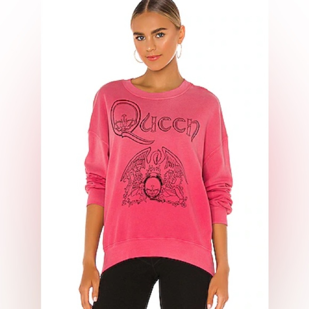 Queen Daydreamer Crewneck